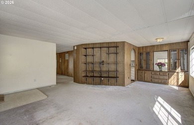 Welcome home to this 2-bedroom, 2-bath double-wide manufactured - photo 10