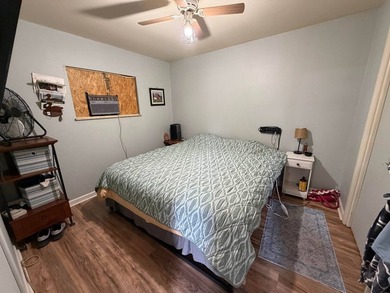 Disregard listing price. Property will be sold at auction - photo 11
