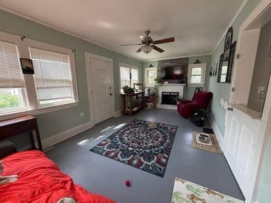 Disregard listing price. Property will be sold at auction - photo 18