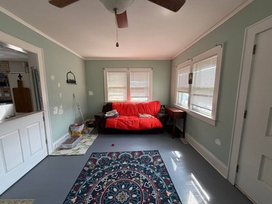Disregard listing price. Property will be sold at auction - photo 19