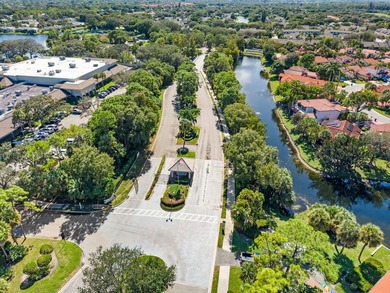 $5000 FOR LENDER CREDIT TO THE BUYER :QUALIFIES USING PALM BEACH - photo 21