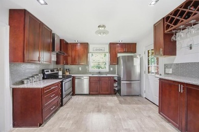 Welcome home to this beautiful four-sided brick residence - photo 7