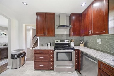 Welcome home to this beautiful four-sided brick residence - photo 8