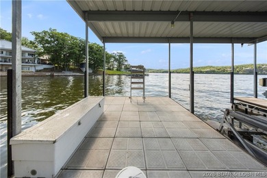 Lake life doesn't get much better than this!! Completely move-in - photo 45