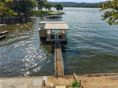 Lake life doesn't get much better than this!! Completely move-in - photo 46