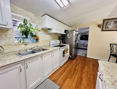 Welcome to 2501 Kingsport Avenue. This mobile home is - photo 7