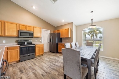 This stunning single-family home boasts 4 spacious bedrooms, 2 - photo 12