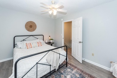Welcome to Mepkin Place, where modern updates, low-maintenance - photo 14