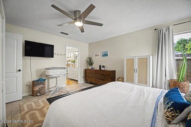 Welcome to Harbor Winds! This spacious and versatile home offers - photo 15