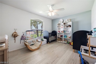 This stunning single-family home boasts 4 spacious bedrooms, 2 - photo 18