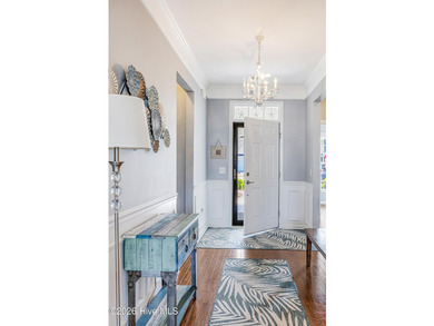 Welcome to easy, coastal living in the highly desirable - photo 8