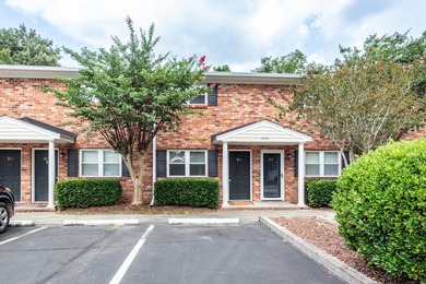 Welcome to Mepkin Place, where modern updates, low-maintenance - photo 22