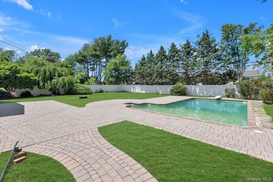 Stony Brook side hall 3-bedroom 2.5 bath colonial with major - photo 24