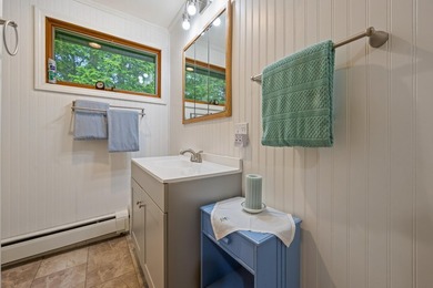 Beautifully maintained 3-bedroom, 2-bath waterfront home on - photo 28