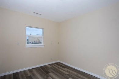 Excellent Price Improvement! This could be an ideal property - photo 29