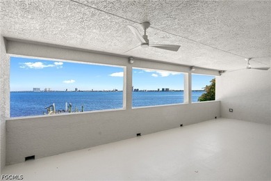 Welcome to 752 Overiver Drive. This stunning estate offers - photo 32
