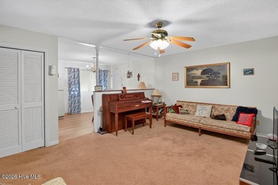 Opportunity awaits with this 3-bedroom, 1.5-bath single-level - photo 5