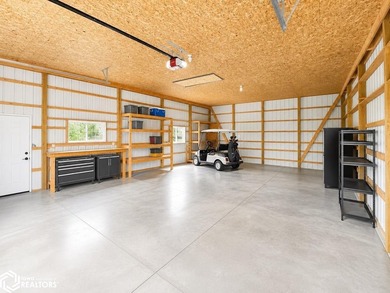 Fabulous new listing with endless possibilities! This - photo 36