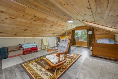 Beautifully maintained 3-bedroom, 2-bath waterfront home on - photo 39