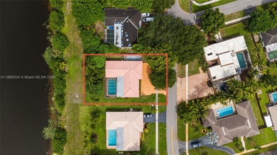 (private lake, pond, creek) Home For Sale in Plantation Florida