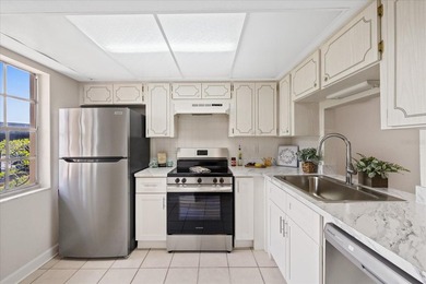 Welcome to worry-free Florida living! Tucked away in the quiet - photo 3