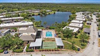 Welcome to worry-free Florida living! Tucked away in the quiet - photo 4