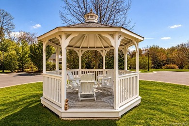 Comfortable and spacious condo in Oak Creek Commons. Fantastic 2 - photo 14
