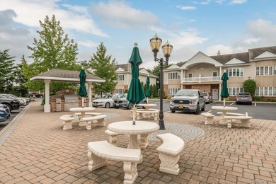 Welcome to this well maintained 2 bedroom, 2 full bath condo - photo 19