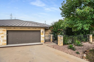 LOCATION! CUSTOM! UPGRADES! BUILDERS PERSONAL HOME WITH UPGRADES - photo 20