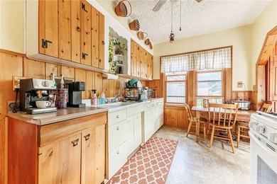 Don't miss this fantastic opportunity to own a spacious - photo 22