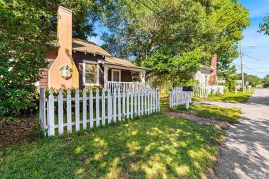 Discover an incredible opportunity to own a charming Pensacola - photo 4