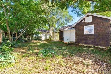 Discover an incredible opportunity to own a charming Pensacola - photo 7