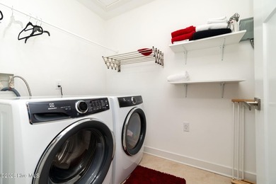 Enjoy the best of both worlds at 106 Hidden View Loop in Moyock - photo 8