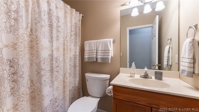 Experience comfort, convenience and modern updates in the heart - photo 12