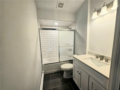 Fabulous opportunity to own this 3-bedroom, 1.5-bath split-level - photo 12