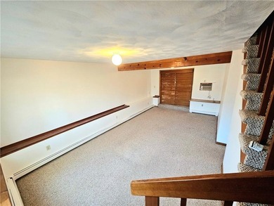 Fabulous opportunity to own this 3-bedroom, 1.5-bath split-level - photo 19