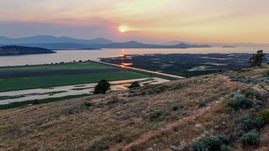Upper Klamath Lake Acreage For Sale in Klamath Falls Oregon