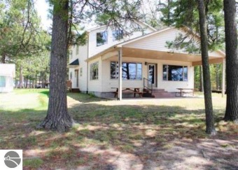 Ausable River Home For Sale in Oscoda Michigan