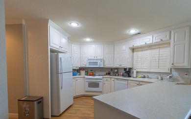 Looking for a unicorn home? This home sits at the corner of