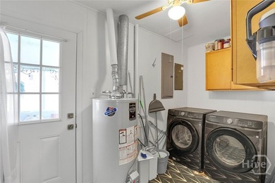 Located in the Paradise Park neighborhood, 807 Dyches Drive is a - photo 30