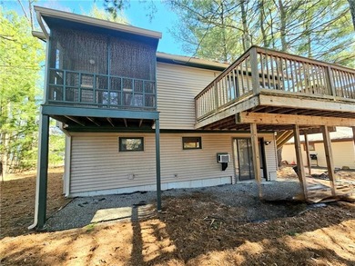 Fabulous opportunity to own this 3-bedroom, 1.5-bath split-level - photo 30