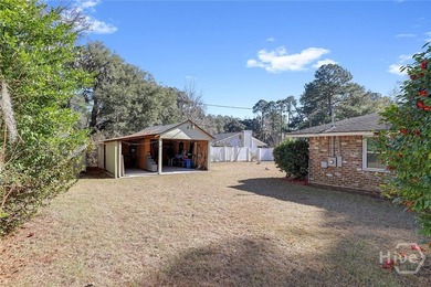 Located in the Paradise Park neighborhood, 807 Dyches Drive is a - photo 37