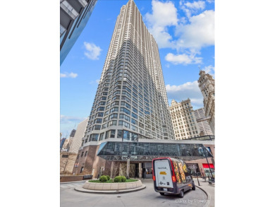 Lake Michigan - Cook County Condo Active Under Contract in Chicago Illinois