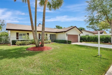 (private lake, pond, creek) Home For Sale in Coconut Creek Florida