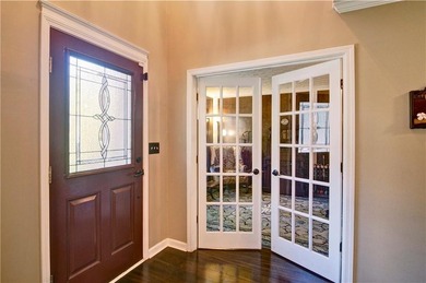 Make this charming Wyngate/Towne Lake home your own! Wonderful - photo 7