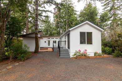 Siuslaw River Home Active Under Contract in Florence Oregon