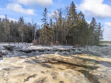 Tucked away in Saint George this 2.8 acre lot offers the - photo 32