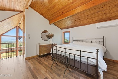 Fully renovated Bolton Landing home with a stunning view of Lake - photo 17