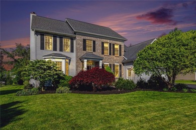 Nestled in one of Webster's most sought-after neighborhoods - photo 2
