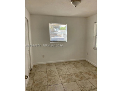 TURNKEY QUADPLEX! EXCEPTIONAL OPPORTUNITY TO OWN A WELL - photo 2